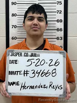 Mugshot of REYES OCTAVIO HERNANDEZ booked in Jasper County, Iowa on May 20, 2026