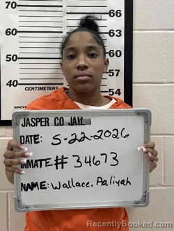 Mugshot of AALIYAH NICOLE WALLACE booked in Jasper County, Iowa on May 22, 2026