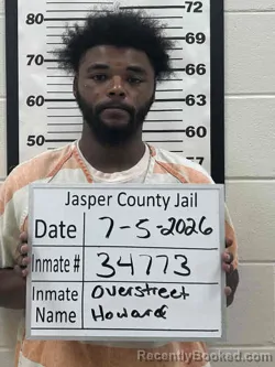 Mugshot of DE'TOREAN ROOSEVELT OVERSTREET-HOWARD booked in Jasper County, Iowa on July 5, 2026