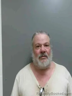 Mugshot of WARREN RICHARD LAVALLE booked in Lee County, Iowa on March 26, 2026