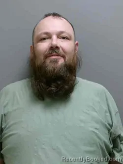 Mugshot of SHAWN RYAN MYERS booked in Lee County, Iowa on April 23, 2026