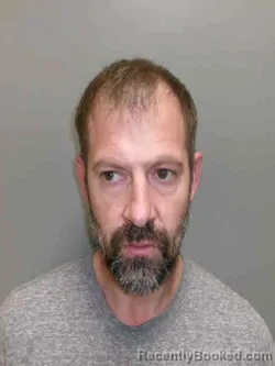 Mugshot of JUSTIN WAYNE BARKER