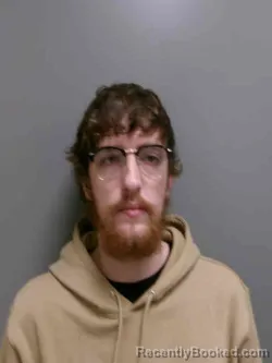 Mugshot of JAKE ALLEN EAVES