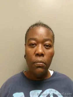 Mugshot of LAKEISHA TONYA DUPREE booked in Lee County, Iowa on May 17, 2026