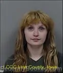 Mugshot of CARLEY JANELLE POTTS booked in Linn County, Iowa on July 30, 2026