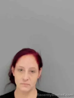 Mugshot of NICOLE DU RAE MINARD