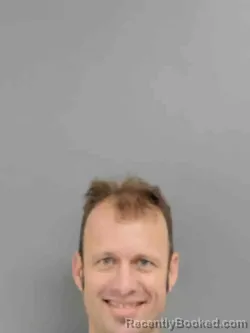 Mugshot of MARK JACOB HUMPHREY