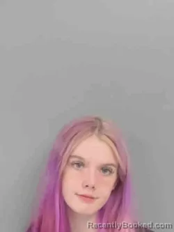 Mugshot of PAYTEN MARIE SMITH booked in Marion County, Iowa on June 2, 2026