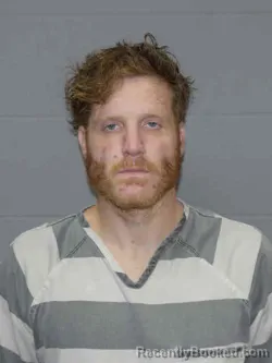 Mugshot of JOSHUA TYLER HERRON booked in MIlls County, Iowa on April 21, 2026