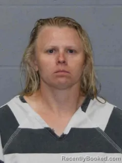 Mugshot of SHANIA LEA HASS booked in MIlls County, Iowa on June 19, 2026