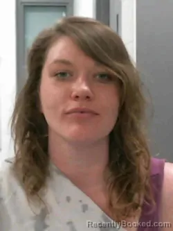 Mugshot of JENNY LYNNETTE VOSS booked in Muscatine County, Iowa on April 5, 2026