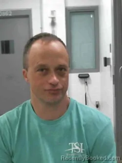 Mugshot of DANNY RAY JR GOBIN