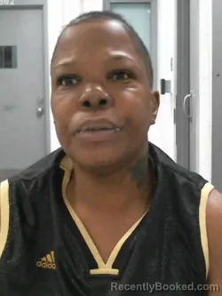 Mugshot of SELINA LATASHA WALKER booked in Muscatine County, Iowa on April 25, 2026