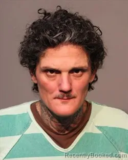 Mugshot of JONATHAN MEDINA