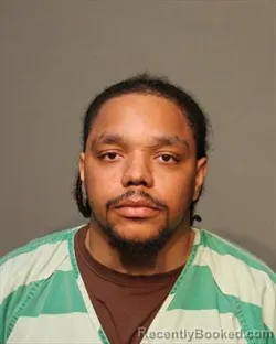 Mugshot of JACQUEZ TYSHAWN VESEY