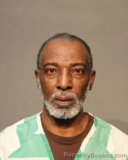 Mugshot of DONNIE WAYNE BRADFORD