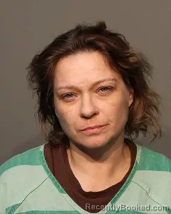 Mugshot of LYNNAE JANELLE HENRY