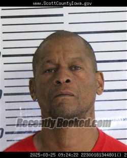 Mugshot of TROY DARNELL ROSS