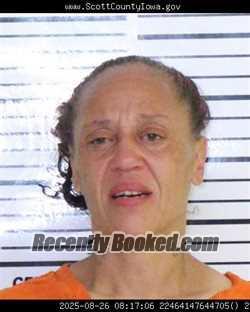 Mugshot of TARA TAMEKA SUTTON