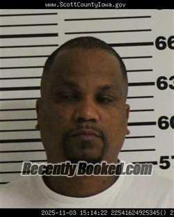 Mugshot of DOMINIC UNTRELL WOMMACK
