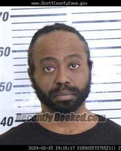 Mugshot of ROBERT LEE SINCLAIR booked in Scott County, Iowa on April 26, 2026