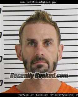 Mugshot of CHAD LEWIS ERWIN