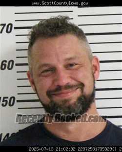 Mugshot of ANDREW STEVEN MARTENS