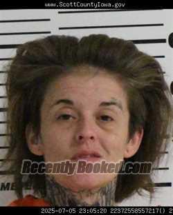 Mugshot of MICHELE LYNN BRAMBLETT