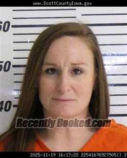 Mugshot of AMANDA KAY MEIER