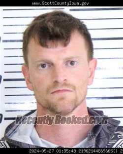 Mugshot of BRANDON MICHAEL CALHOUN booked in Scott County, Iowa on May 9, 2026