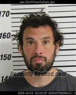 Mugshot of EZEQUIEL CANTU