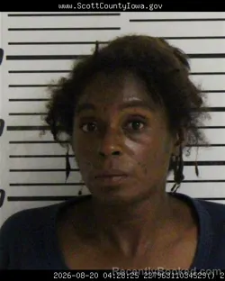 Mugshot of Lashawnda Laquetta Wiggins booked in Scott County, Iowa on August 20, 2026