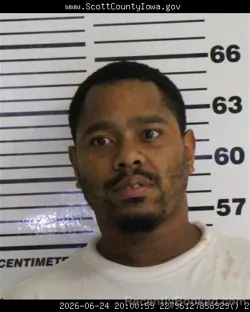 Mugshot of SHAQUILLE LENEZE WATSON booked in Scott County, Iowa on June 24, 2026
