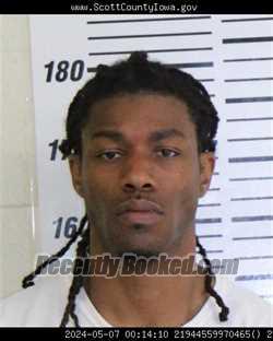 Mugshot of DEARIES NEAPOLEON JONES