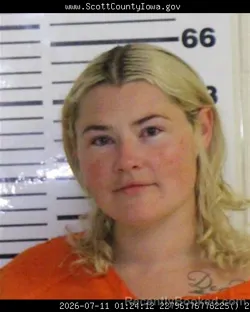 Mugshot of MIRANDA DANIELLE ANDERSON booked in Scott County, Iowa on July 11, 2026