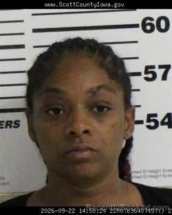 Mugshot of Parris Denise Clayton