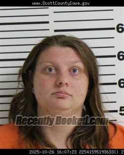 Mugshot of ASHLEY NICOLE SHORT booked in Scott County, Iowa on April 26, 2026