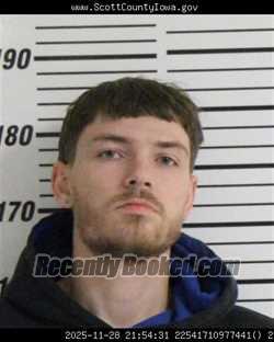 Mugshot of EVAN RYAN SENNEFF