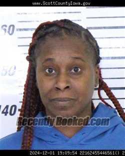 Mugshot of WHITNEY LANIQUE GARDNER