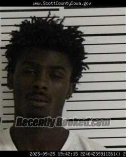 Mugshot of GAMONTEZ MACMILLAN HAMM