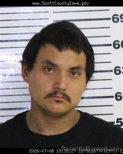 Mugshot of ROBERTO JOSE VAZQUEZ-DURAN booked in Scott County, Iowa on July 8, 2026