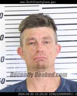 Mugshot of JEREMY EDWARD MCCOMBS booked in Scott County, Iowa on April 28, 2026