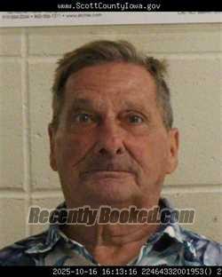 Mugshot of ROBERT SHERMAN SNYDER booked in Scott County, Iowa on May 4, 2026
