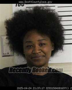 Mugshot of JANASIA JALISSIA FOSTER