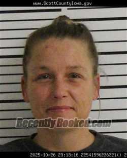 Mugshot of KYLIE ELAINE COX booked in Scott County, Iowa on March 31, 2026