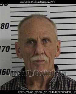 Mugshot of MITCHELL THOMAS HAINES