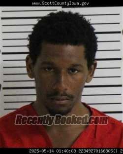 Mugshot of KEJUAN TYE-RIQUE DAVIS