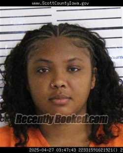 Mugshot of JIMIELA AMIE HODGES
