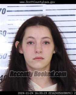 Mugshot of MACKENZIE RENEE WEGGEN booked in Scott County, Iowa on April 4, 2026