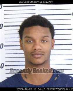 Mugshot of JATERRION KYIR MCCRAY